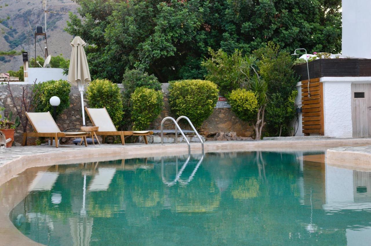 Villa Athina 메갈라크라피아 외부 사진